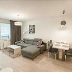 Apartment 5-style In The Heart Of 1 Min From The Main *